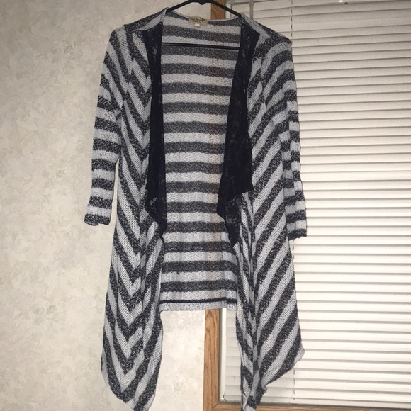 Cardigan M - Picture 1 of 1